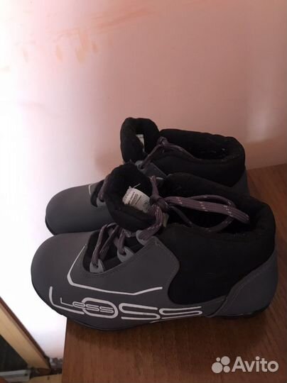 Лыжные ботинки