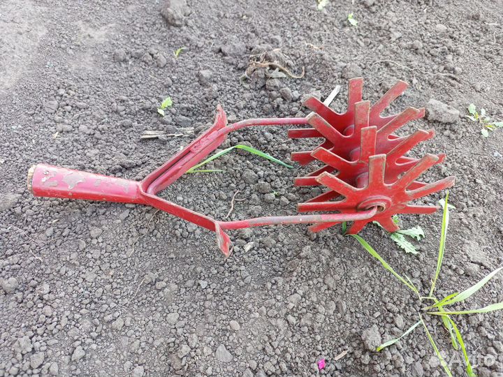 Ручной культиватор