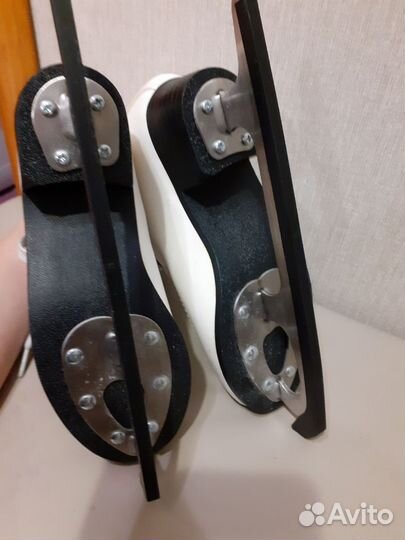 Коньки детские 33 размер