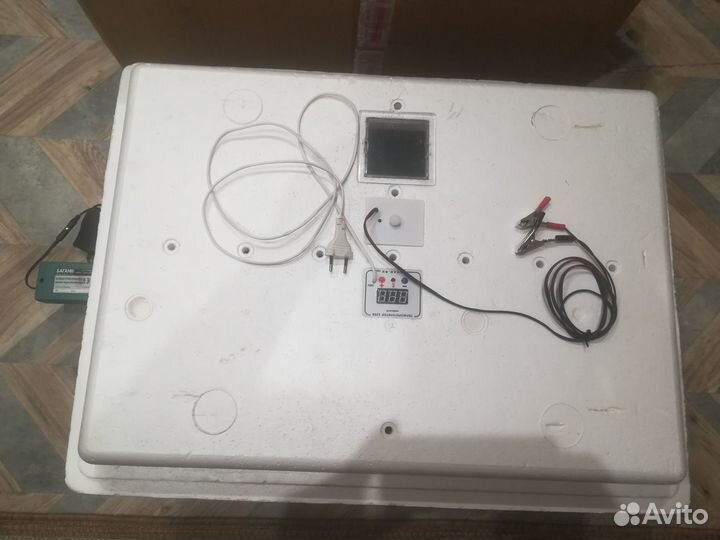 Инкубатор для яиц автоматический бу