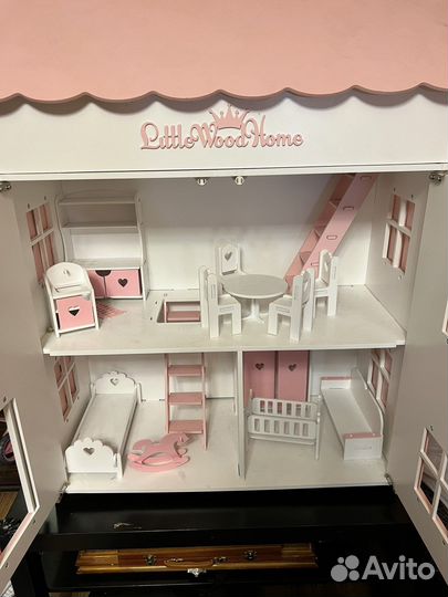 Домик кукольный деревянный