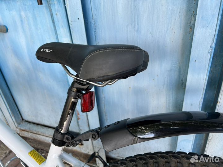 Велосипед горный gt laguna