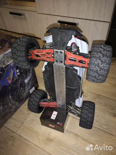 Машина на радиоуправлении Remo hobby m maxx1:10