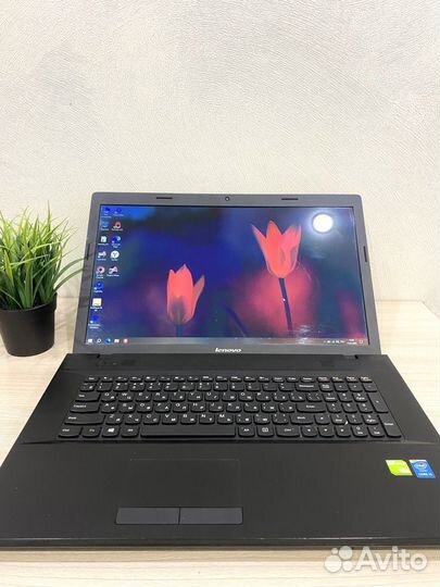 Ноутбук /17.3/ i5/ Как новый