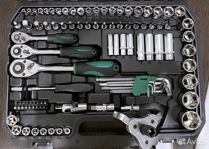 Набор инструментов 121 предмет