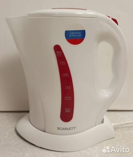 Электрический чайник Scarlett SC-EK14E08, красный