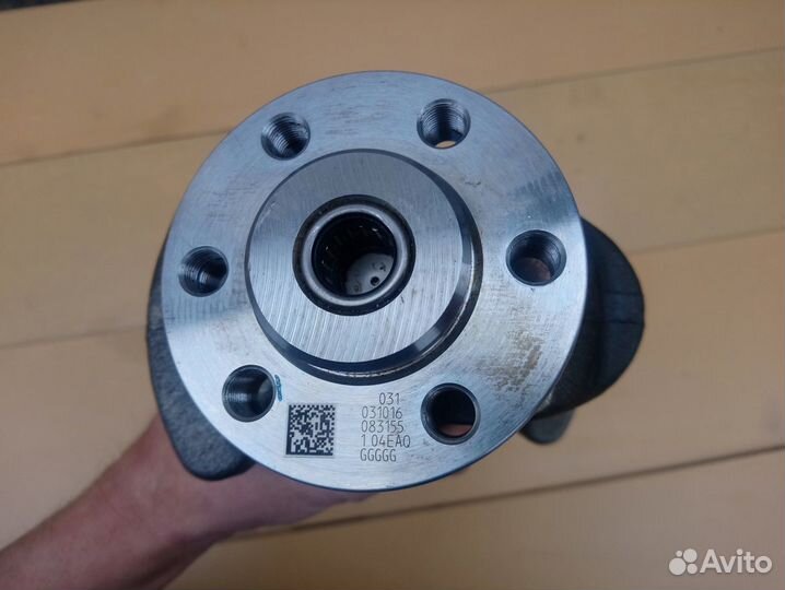 Коленвал VAG czda 1,4 л. 150 л.с