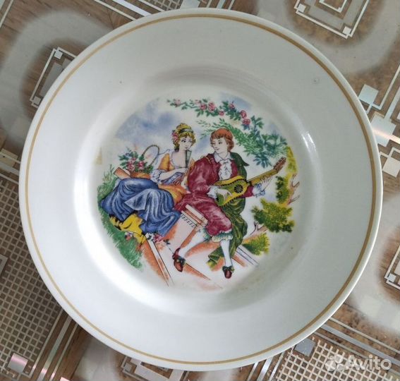 Антикварная тарелочка