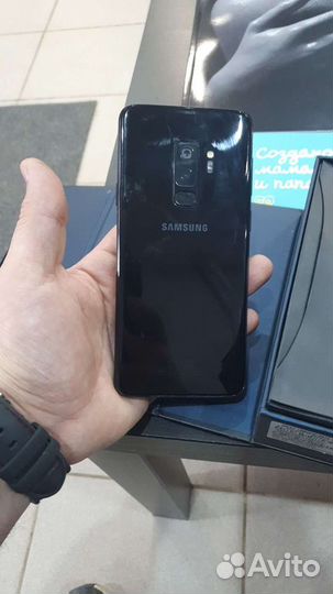 Телефон Samsung galaxy s9 plus
