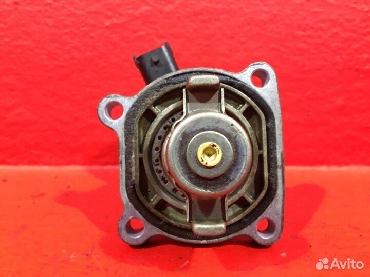Корпус термостата Opel Zafira B Z16XE1 1.6L 1598
