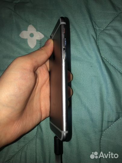 iPhone 6S, 32 ГБ