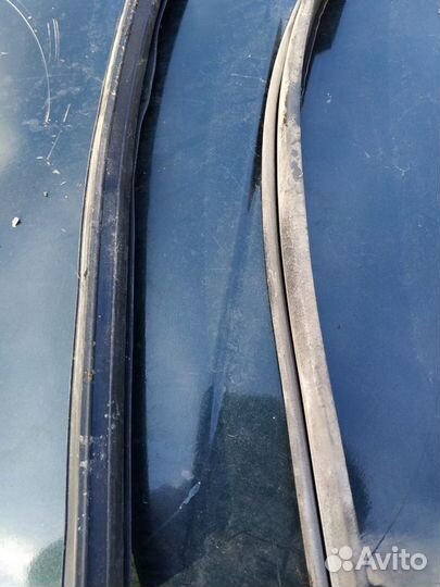 Уплотнители проема стекла Mazda CX-7