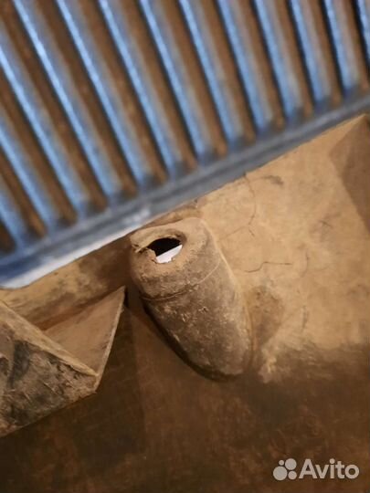 Брызговик задний правый Lifan Smily