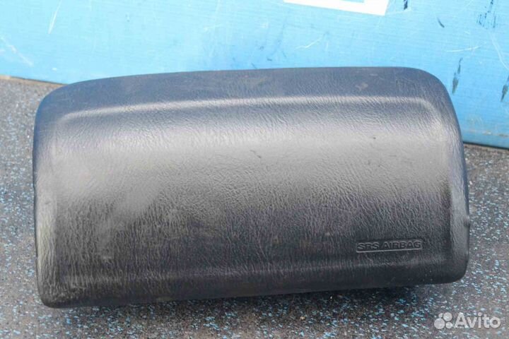 Подушка безопасности пассажирская Mazda 323F (Мазд