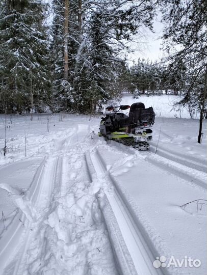 Снегоход Бурлак Азимут 27л.с