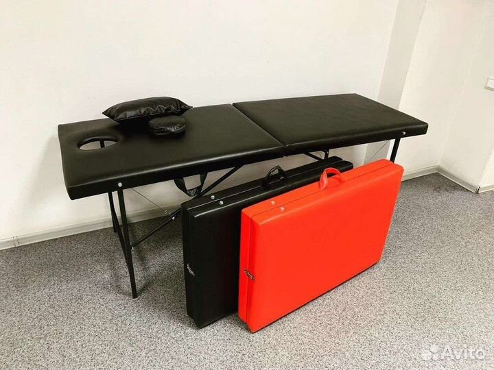 Массажный стол