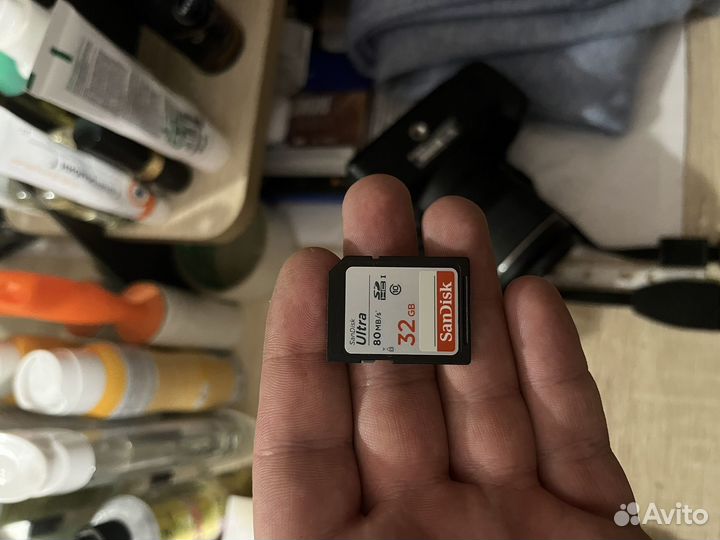 Зеркальный фотоаппарат canon