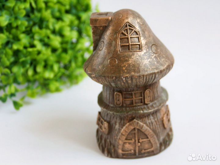 Домик декоративный новый
