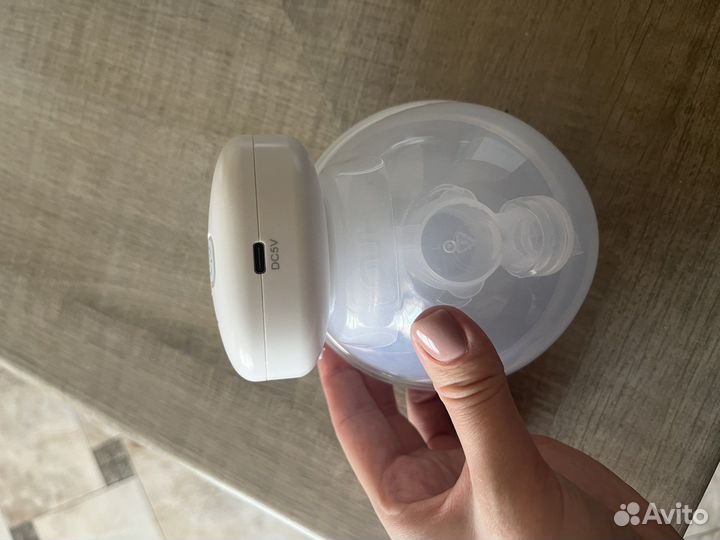 Электронный молокоотсос