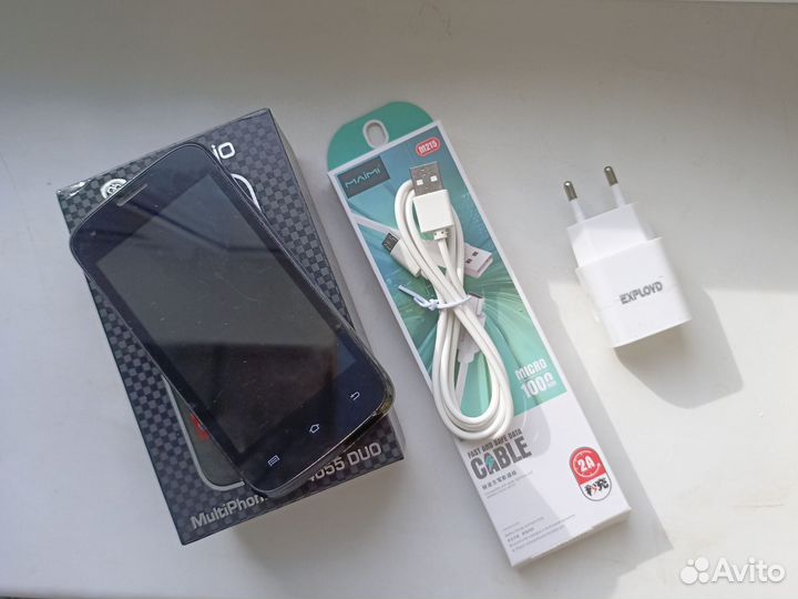 Prestigio MultiPhone 4055 DUO, 4 ГБ
