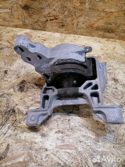 Подушка двигателя правая Mazda Cx-5 KE