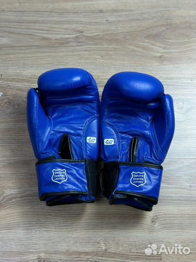 Боксерские перчатки 12 oz кожа