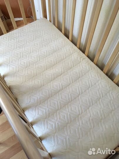 Кроватка детская Sweet Baby