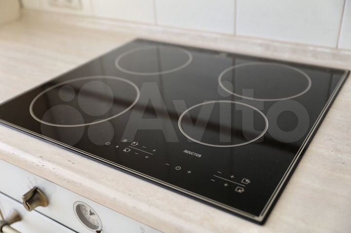 2-к. квартира, 78 м², 9/18 эт.