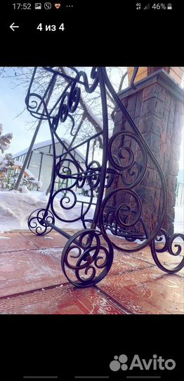 Кованная цветочница