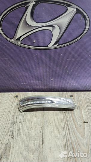 Повторитель поворотника в Крыло в Зеркало Hyundai