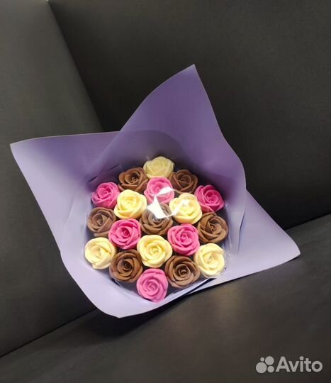 Розы из Бельгийского Шоколада - 19 шт в Букете