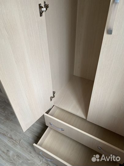 Шкаф для одежды