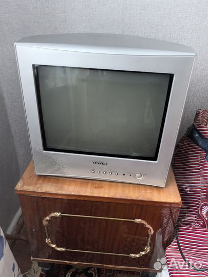 Телевизор
