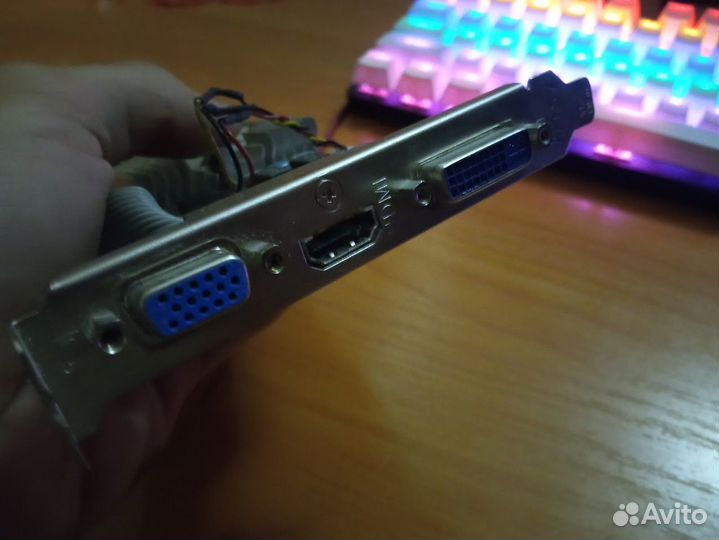 Видеокарта gt430