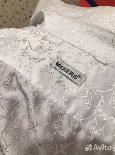 Рубашки мужские