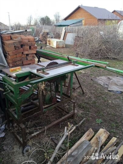 Деревообрабатывающий станок