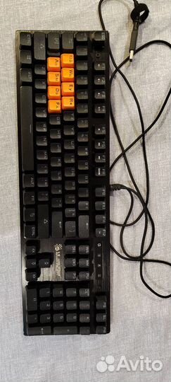 Игровая механическая клавиатура bloody b820r