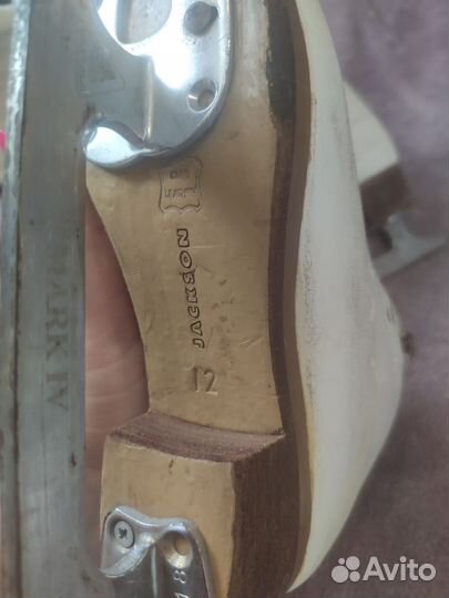 Коньки jackson