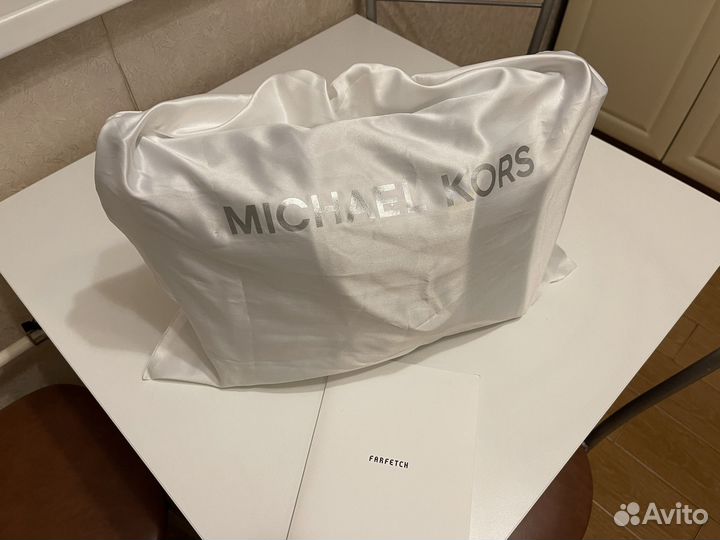 Сумка Michael Michael Kors Voyager tote bag