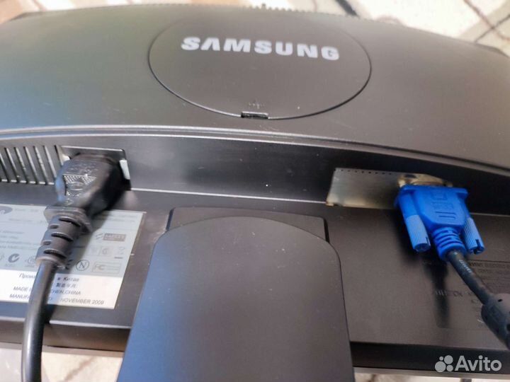 Монитор Samsung 19 дюймов
