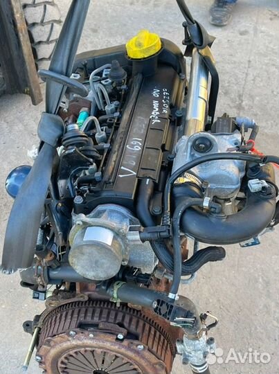 Двигатель Symbol Clio Kangoo 1.5 DCI K9K704 K9K702