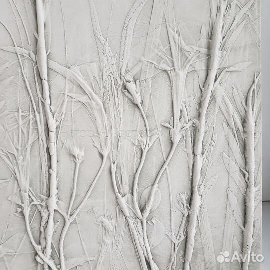 Ботанический барельеф 