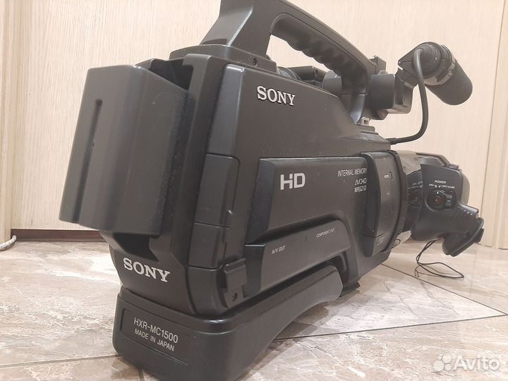 Видекамера Sony HXR-MC1500p