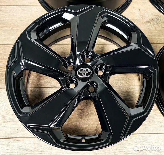 Диски Toyota RAV4 50 18