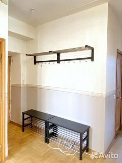 Обувница и вешалка в прихожую