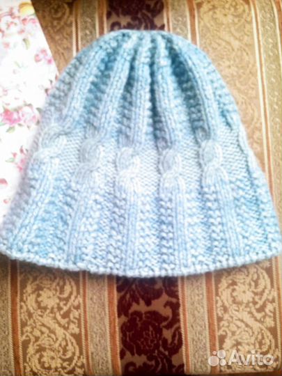 Шапки вязаные. Ручная работа