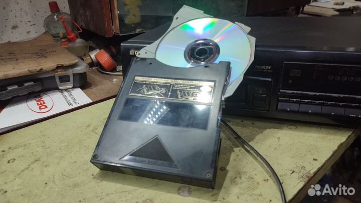 Продам CD проигрыватель Pioneer PD -M603