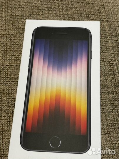 iPhone SE (2022), 64 ГБ