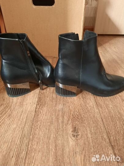 Сапоги женские