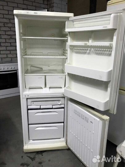 Холодильник Stinol. No Frost